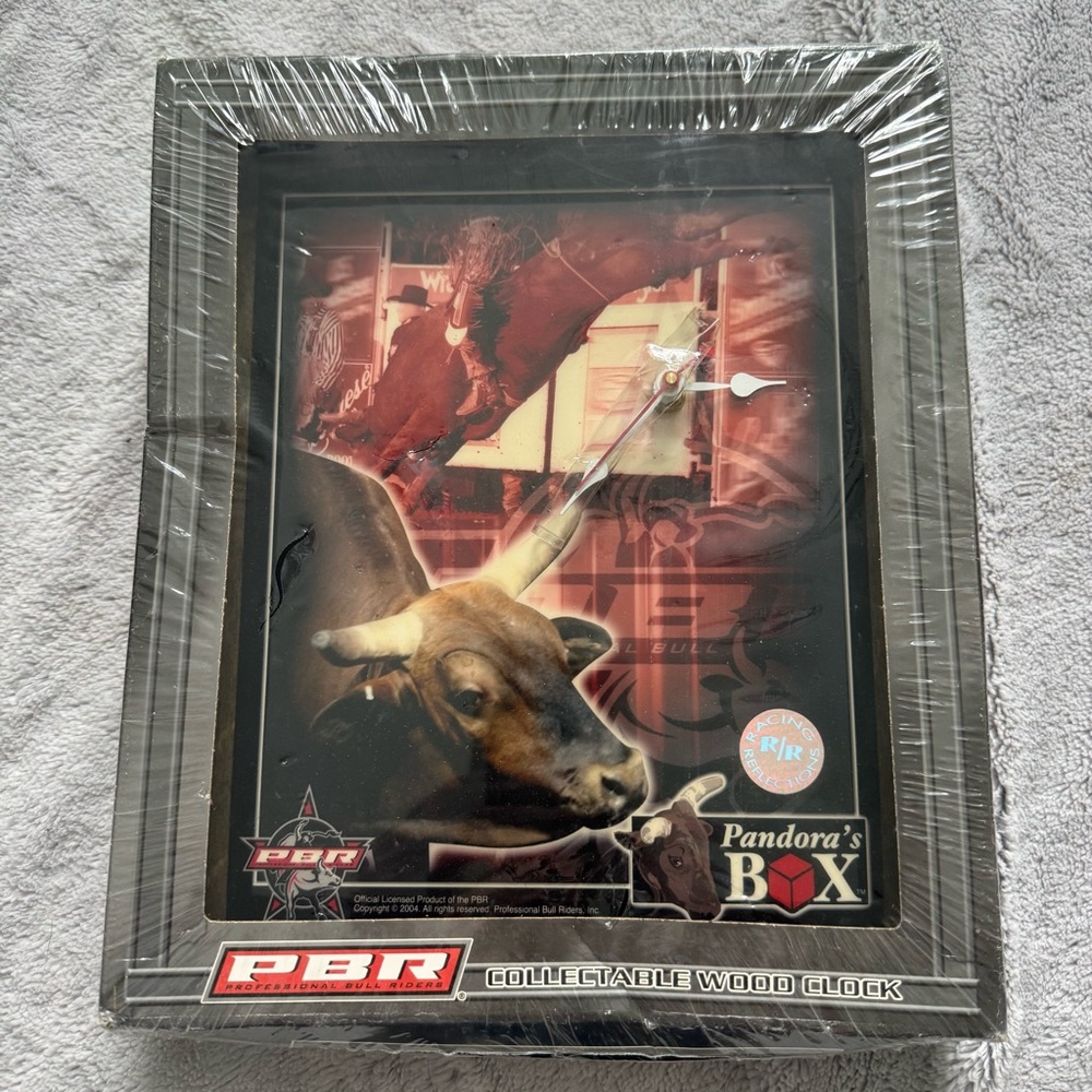 PBR Pandora’s Box Wood Clock 2004 Racing Reflections‎ Bull Rider NIB Sealed